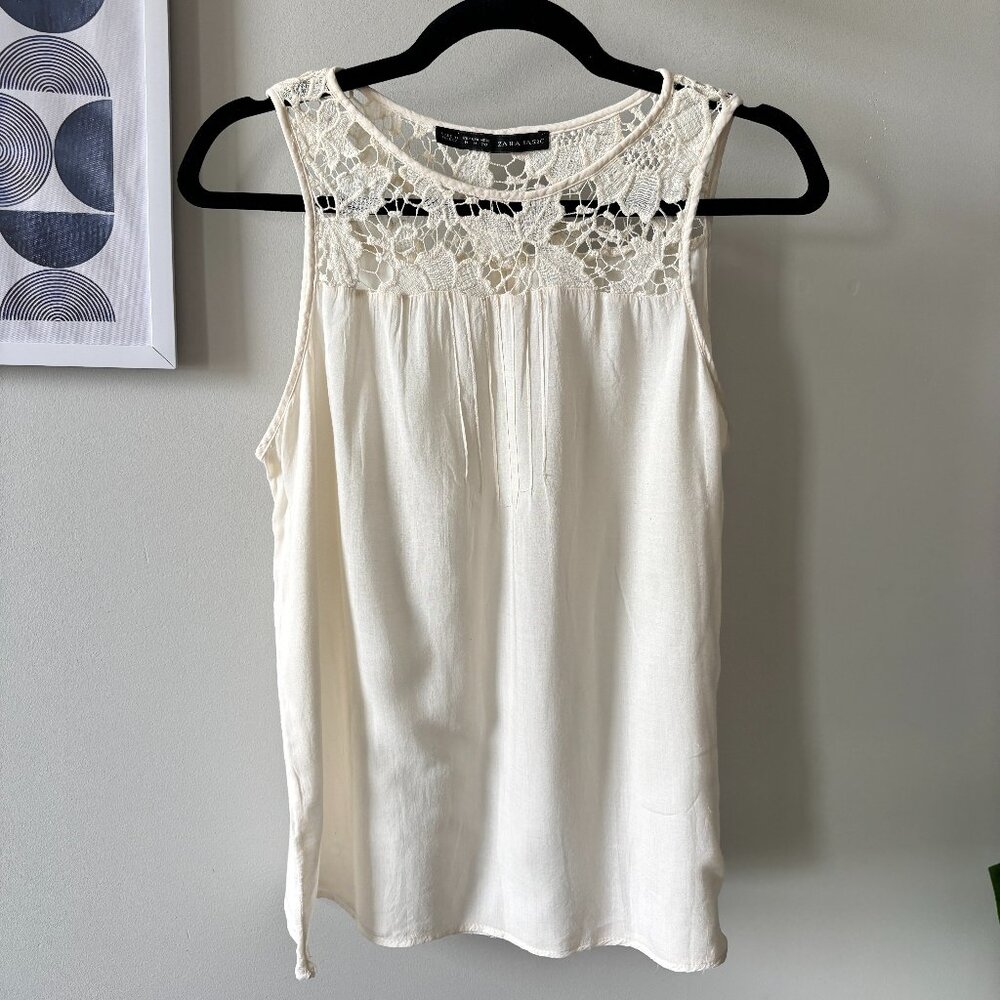 Zara • Boho Bohemian Cream Lace Crochet Sleeveless Blouse - Picture 5 of 8